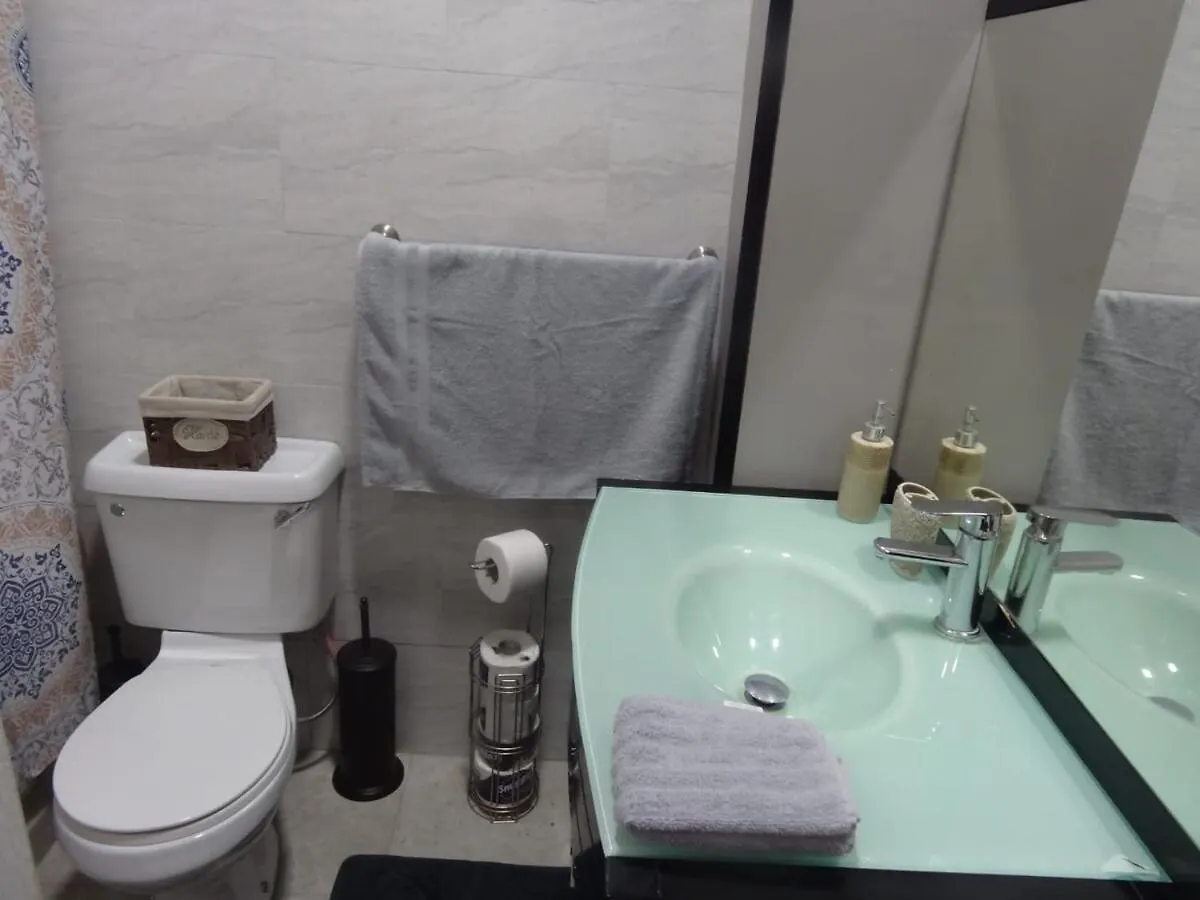 Dee Place Arima 아파트